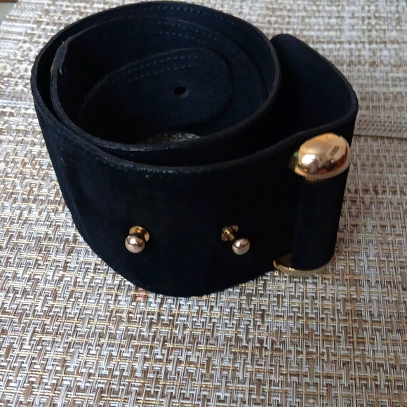 EUC.Black Combo,Black Leather and Black Suade Belt - Picture 7 of 10